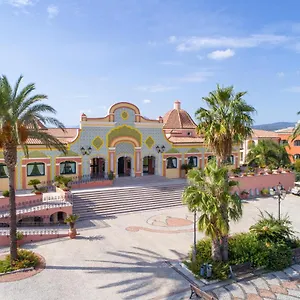 4* Otel Club Marina